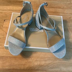 NWT MICHAEL Michael Kors Serena Flex Dress Sandals